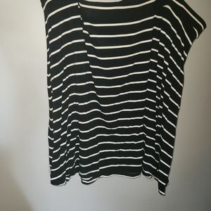Black and white stripped skirt